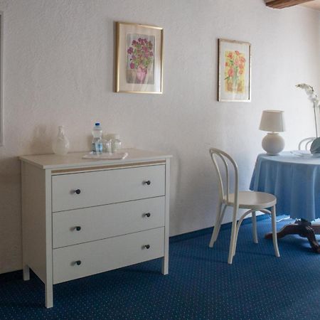 Hotel Zum Alten Schweizer Twann Екстер'єр фото